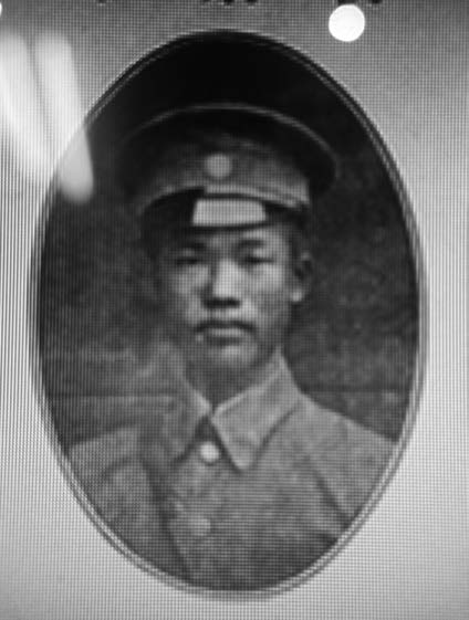 李炳朝